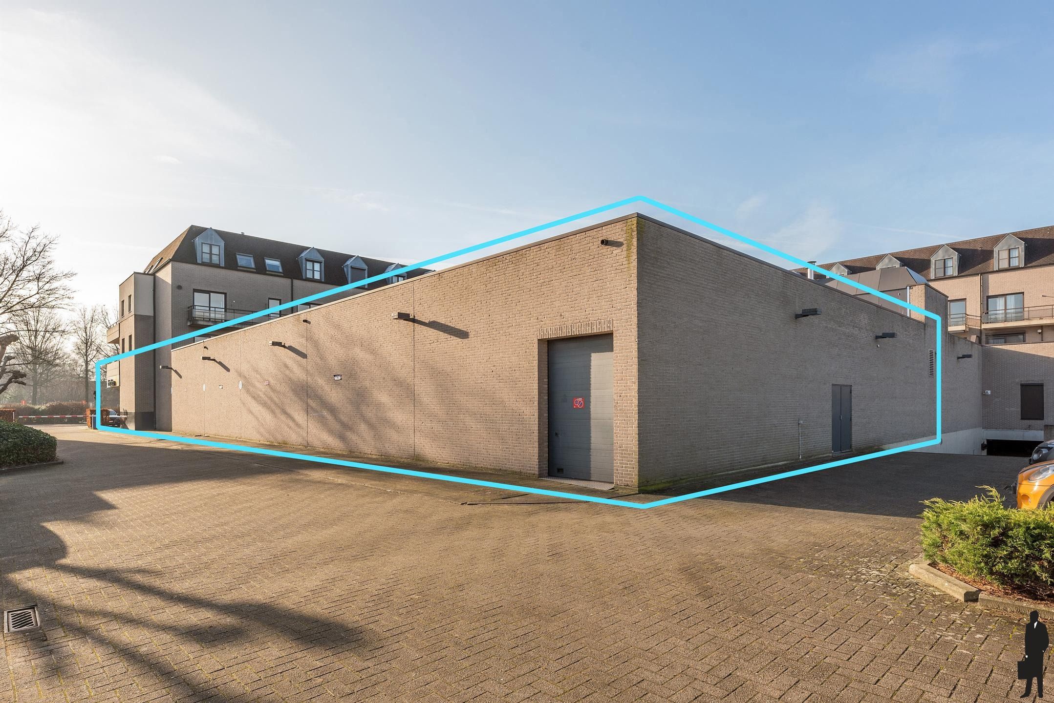 Multifunctioneel handelspand van 980 m² in Turnhout foto 11