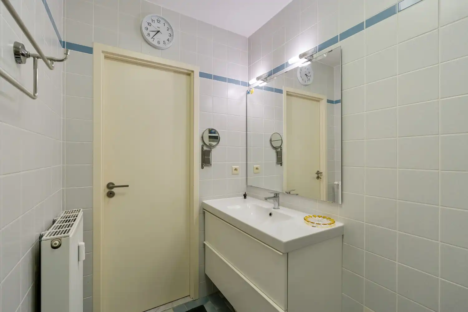 Appartement met garage en kelder op gunstige locatie! foto 13