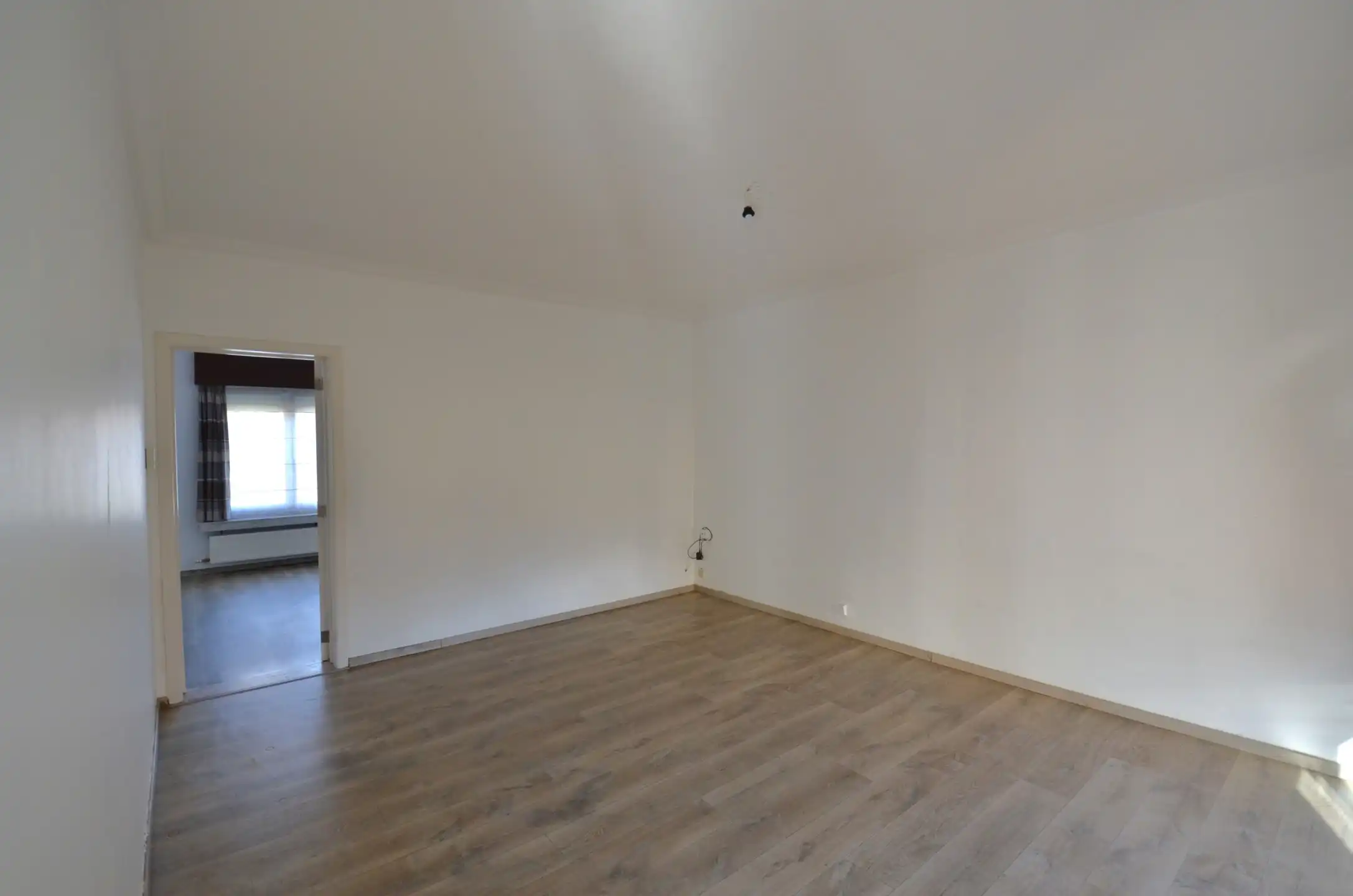 Knusse te renoveren laagbouw op TOP-ligging foto 10