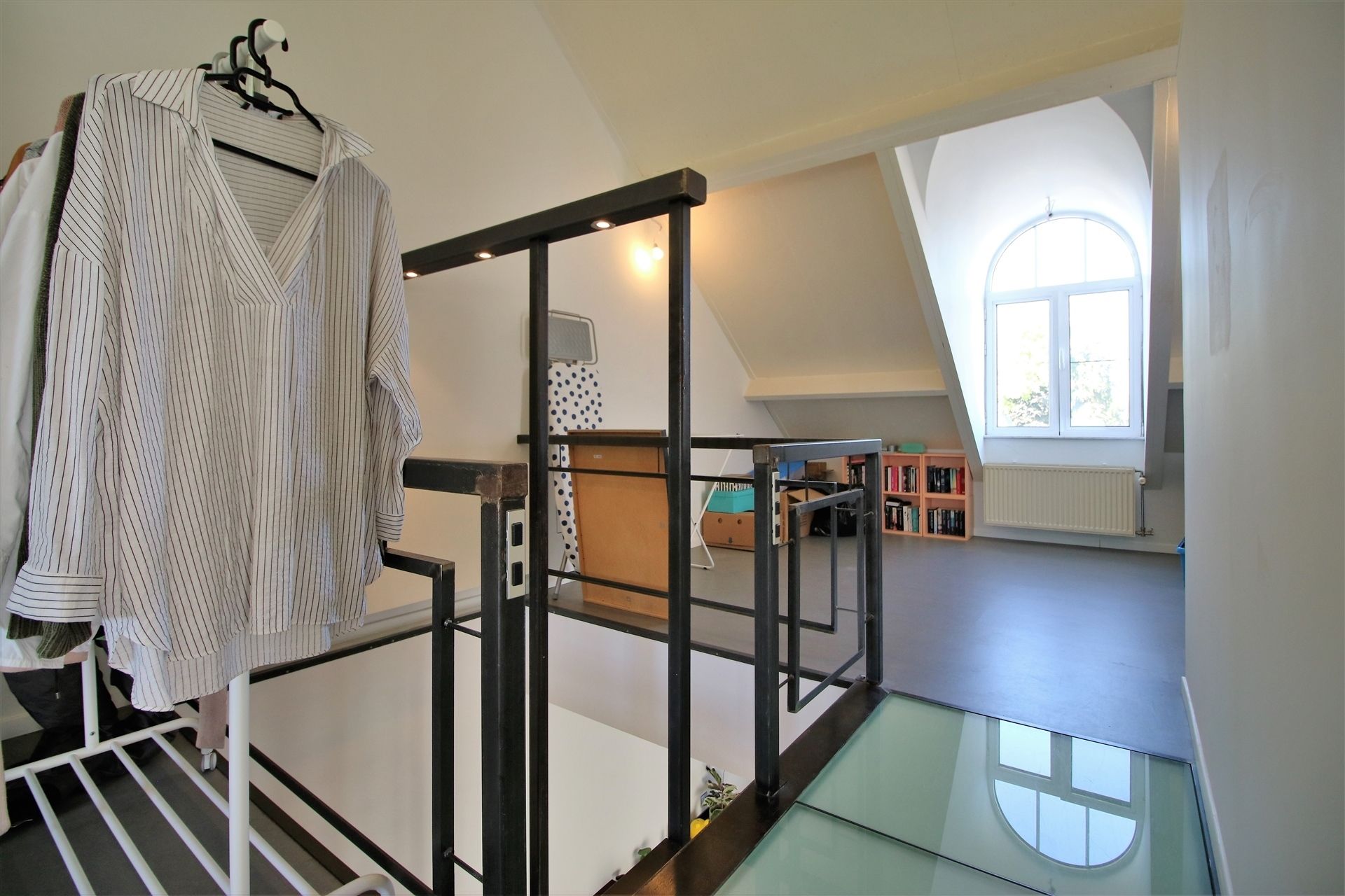 Gezellig appartement op gelijkvl en 1ste verd foto 13
