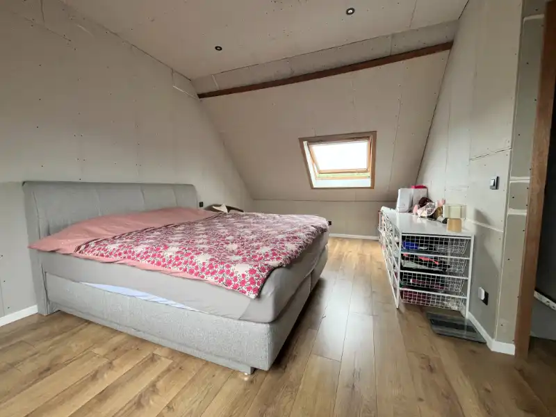 Woning met 3 slaapkamers en tuin foto 12