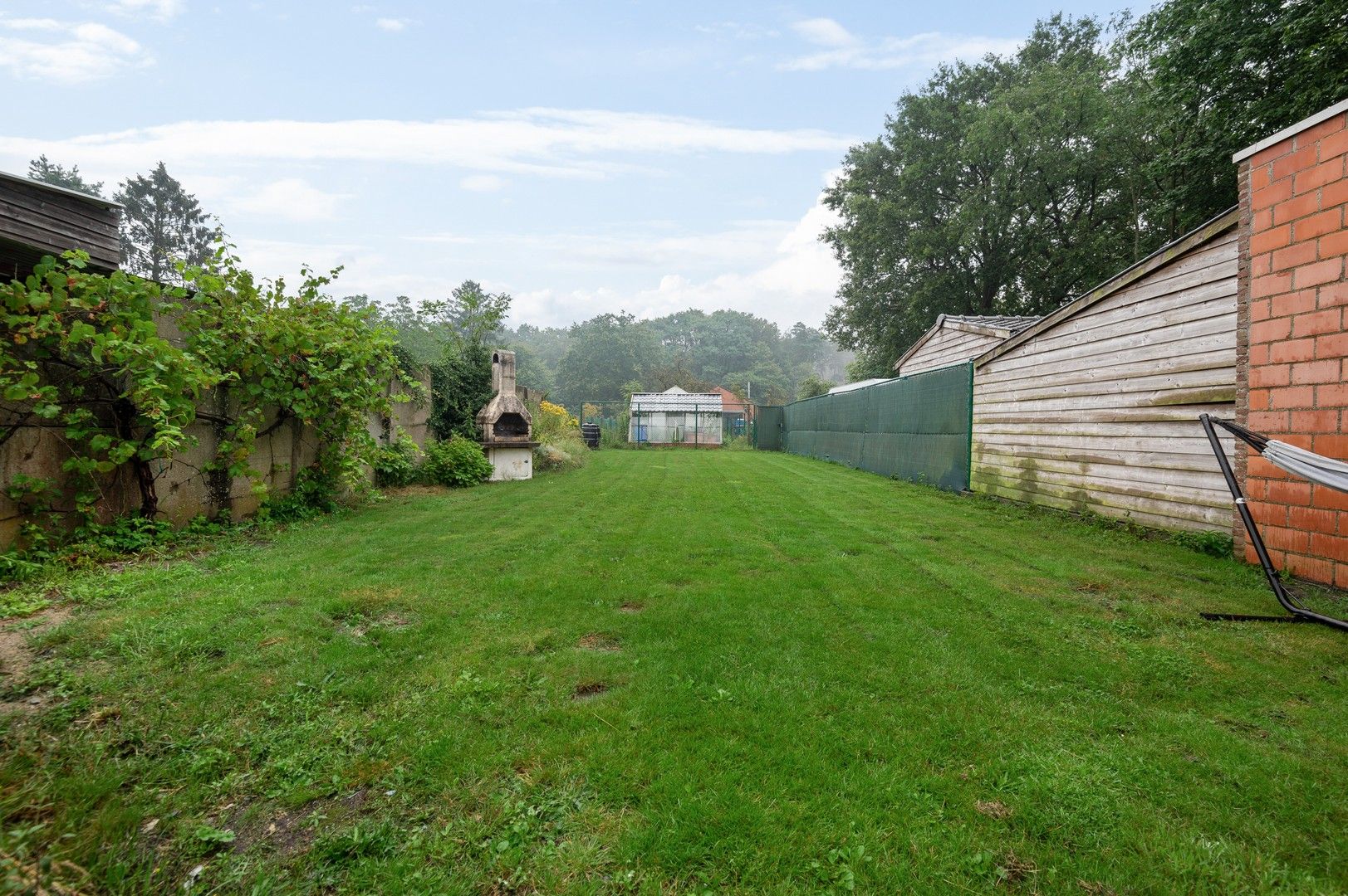 Ruime woning op toplocatie in het groen met zonnige tuin foto 17