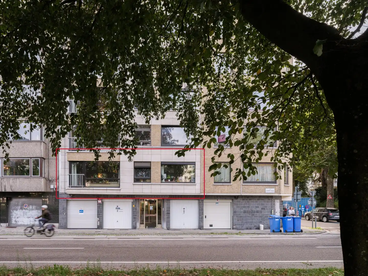 Ruim appartement met 3 slaapkamers aan het Zuidpark foto 2