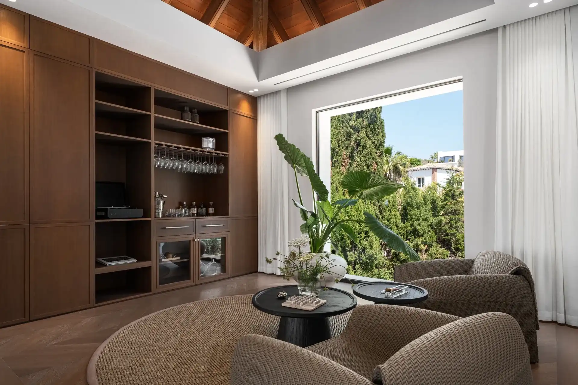 Architecturale topvilla met wellness en zeezicht in het exclusieve La Quinta foto 13