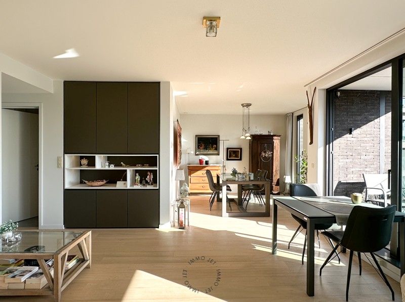 Ruim appartement met prachtig zicht op de Grote Markt in Beveren foto 5