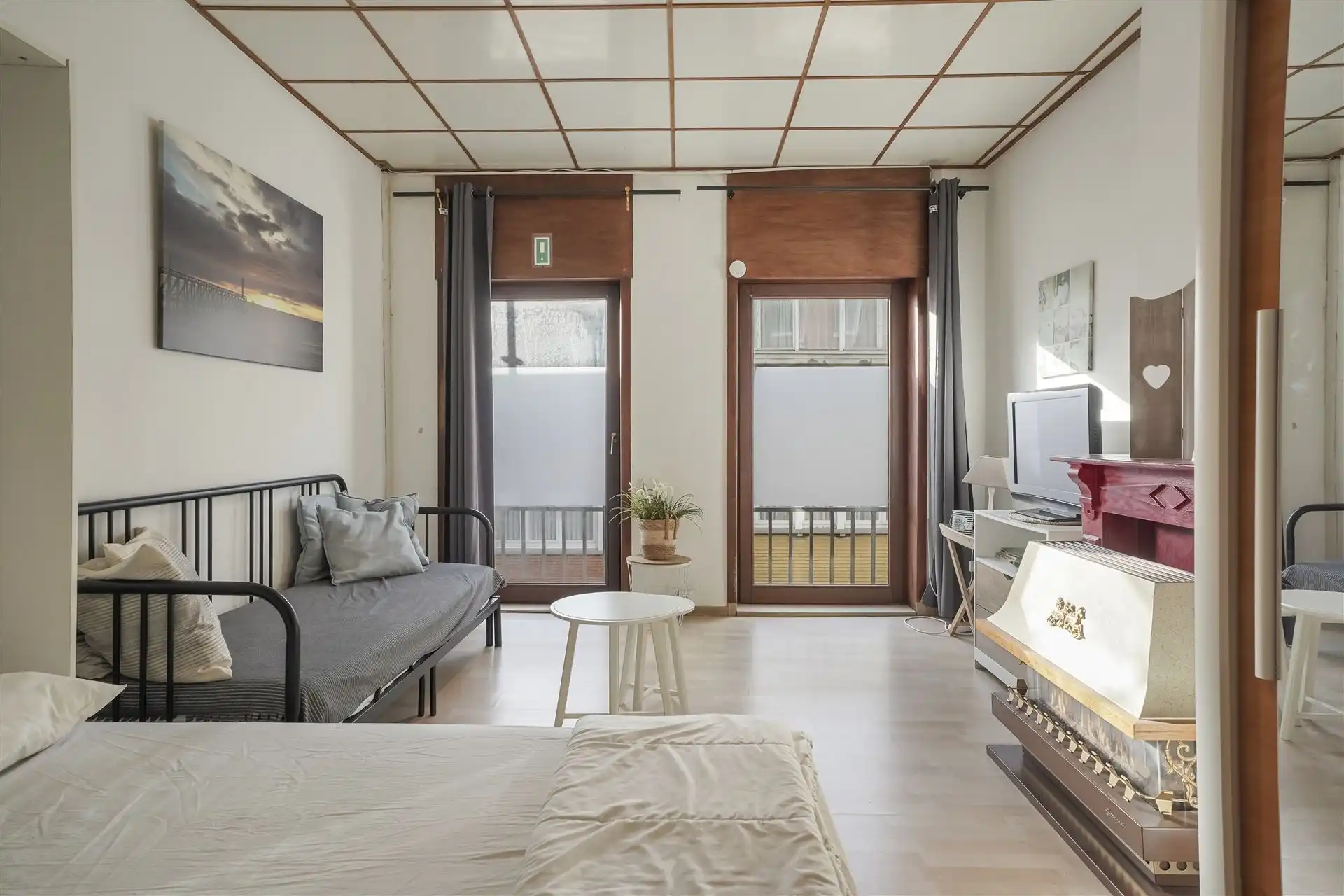 INSTAPKLAAR / VLAKBIJ ZEEDIJK  foto 8