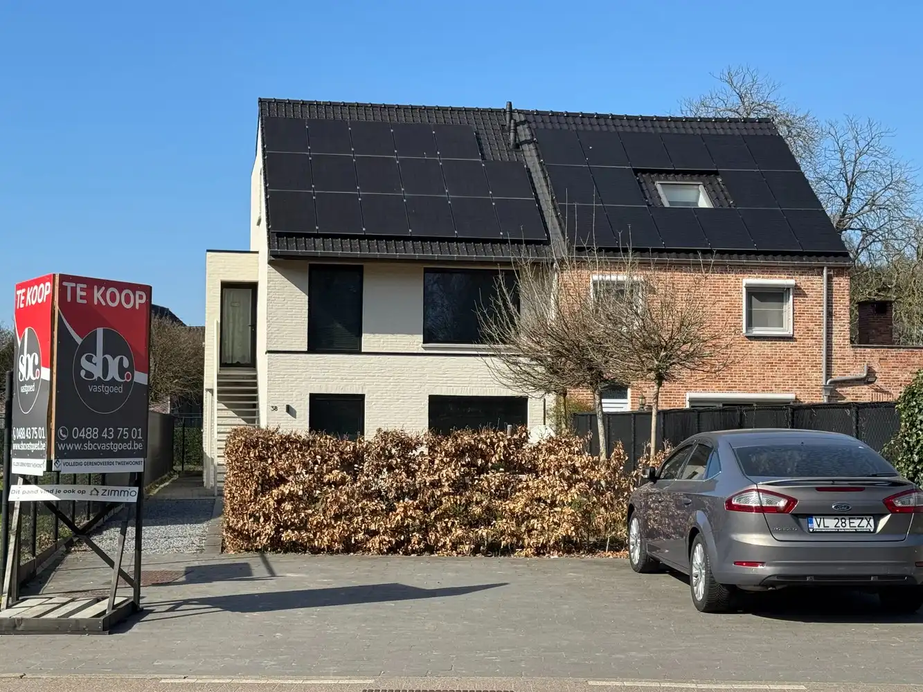 Huis te koop foto {{pictureIndex}}