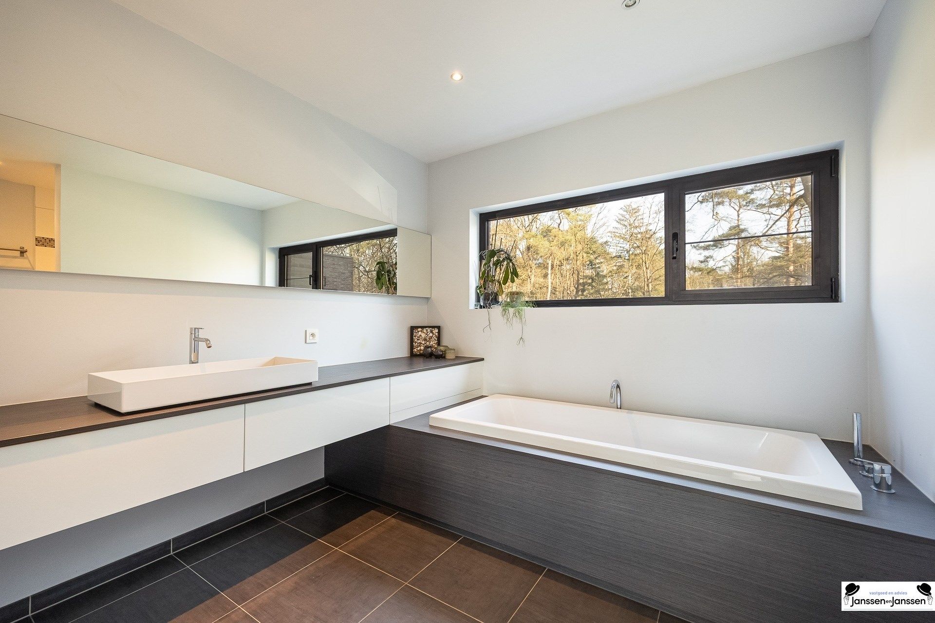Luxueuze en energiezuinige villa met hoogwaardige afwerking  foto 16