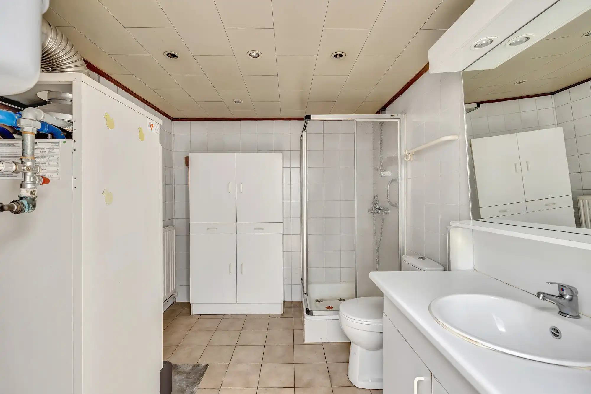Te renoveren woning met veel potentieel nabij centrum foto 14