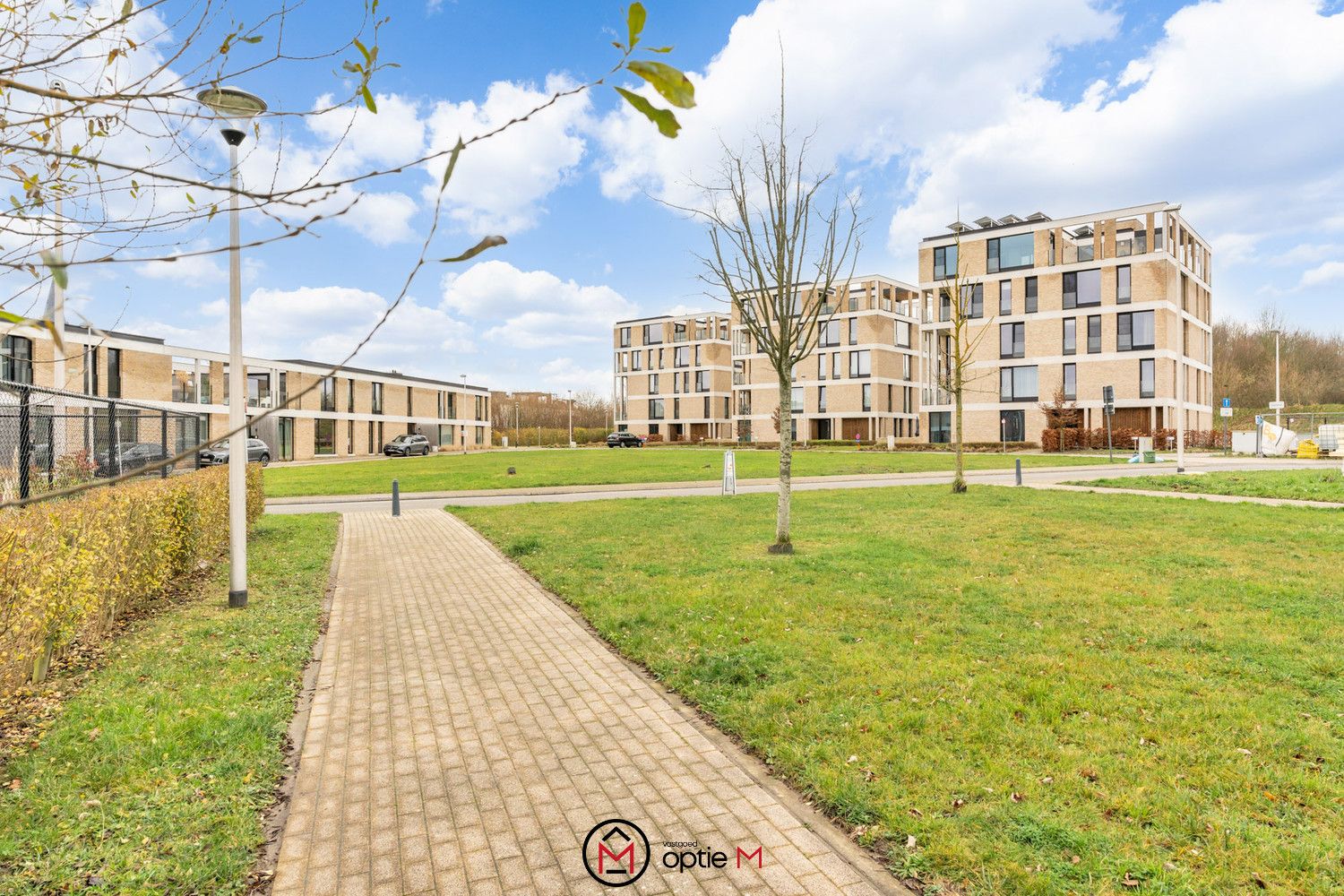 Rustig gelegen appartement met terras, kelder en ondergrondse parking. foto 21