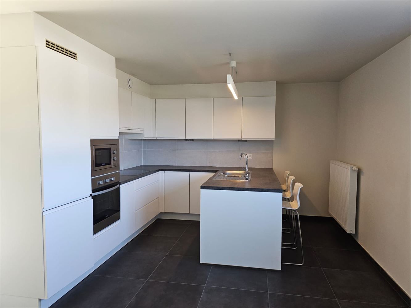 Duplex appartement met 3 slpks, terras (12,63m²) en 3 parkeerplaatsen (Moerbeke) foto 15