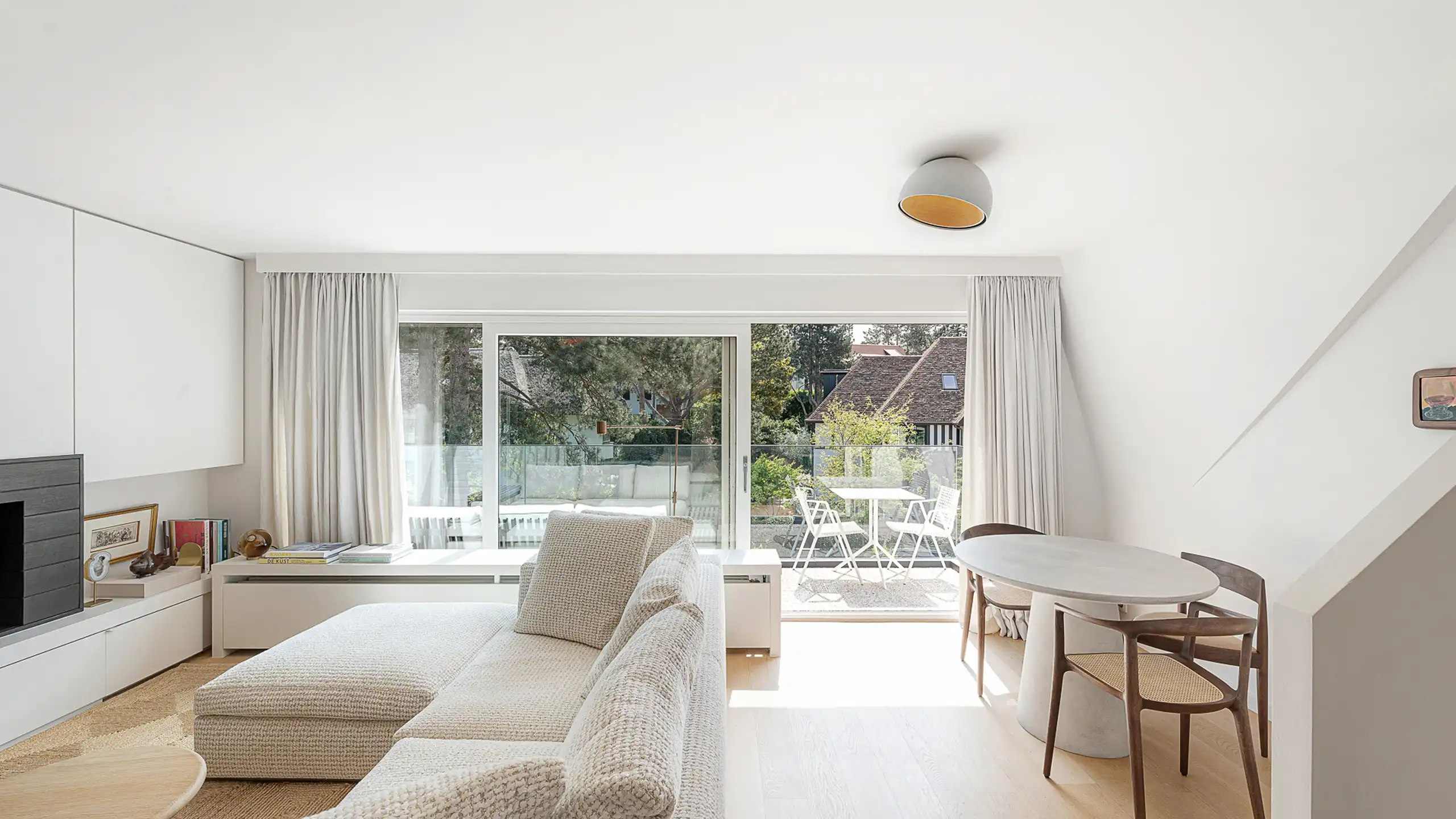 Elegante duplex met zuidgericht terras in villaresidentie foto 2