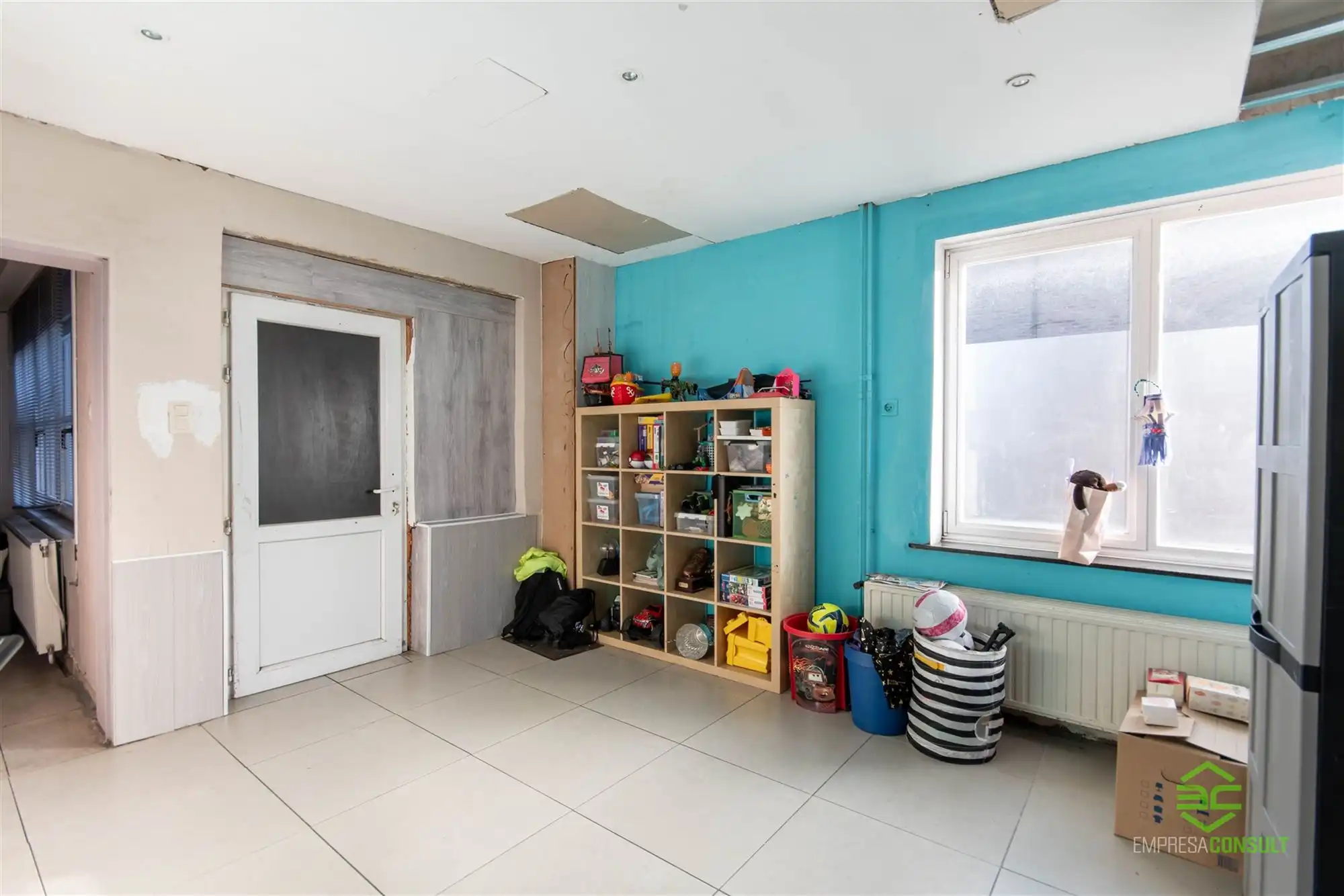 Op te frissen ruime gezinswoning in Kermt op 7a 54ca! foto 5