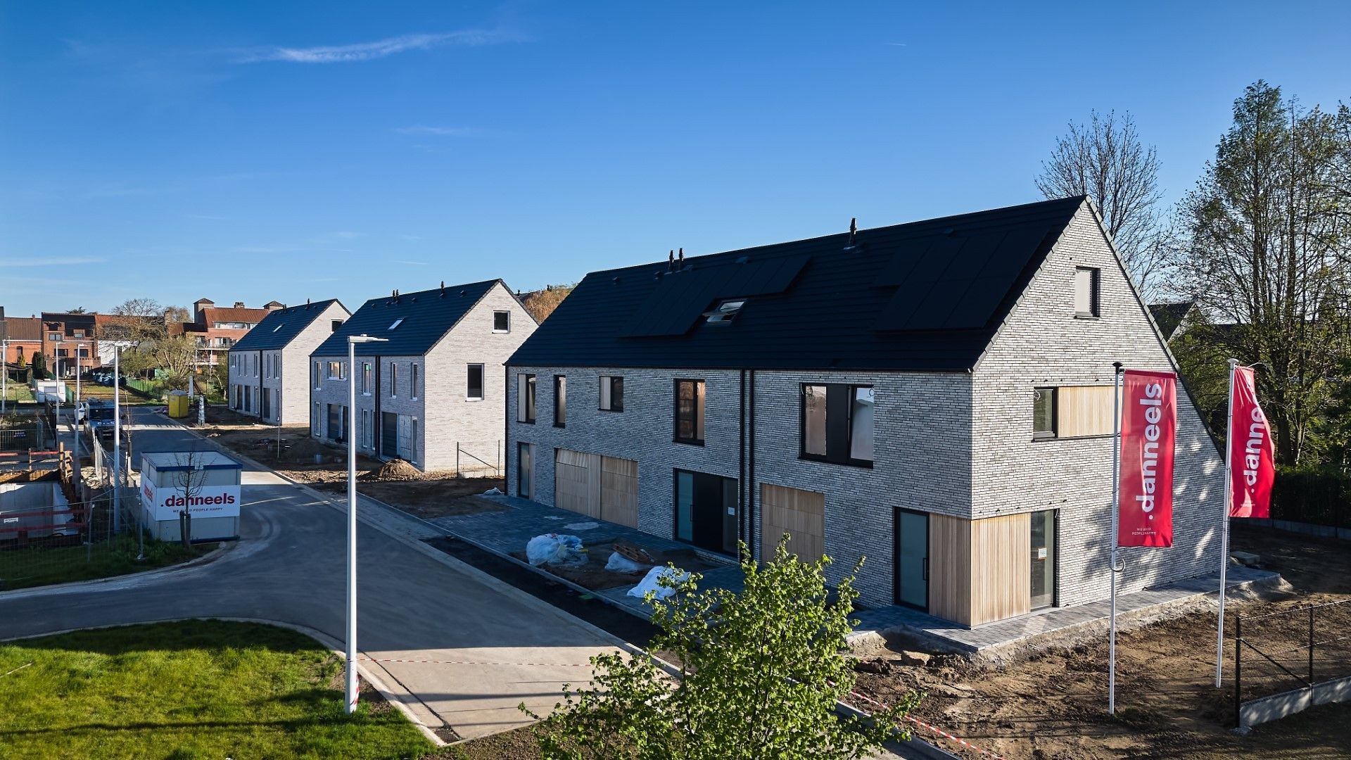 Ruime energiezuinige woningen in centrum Wevelgem foto 1