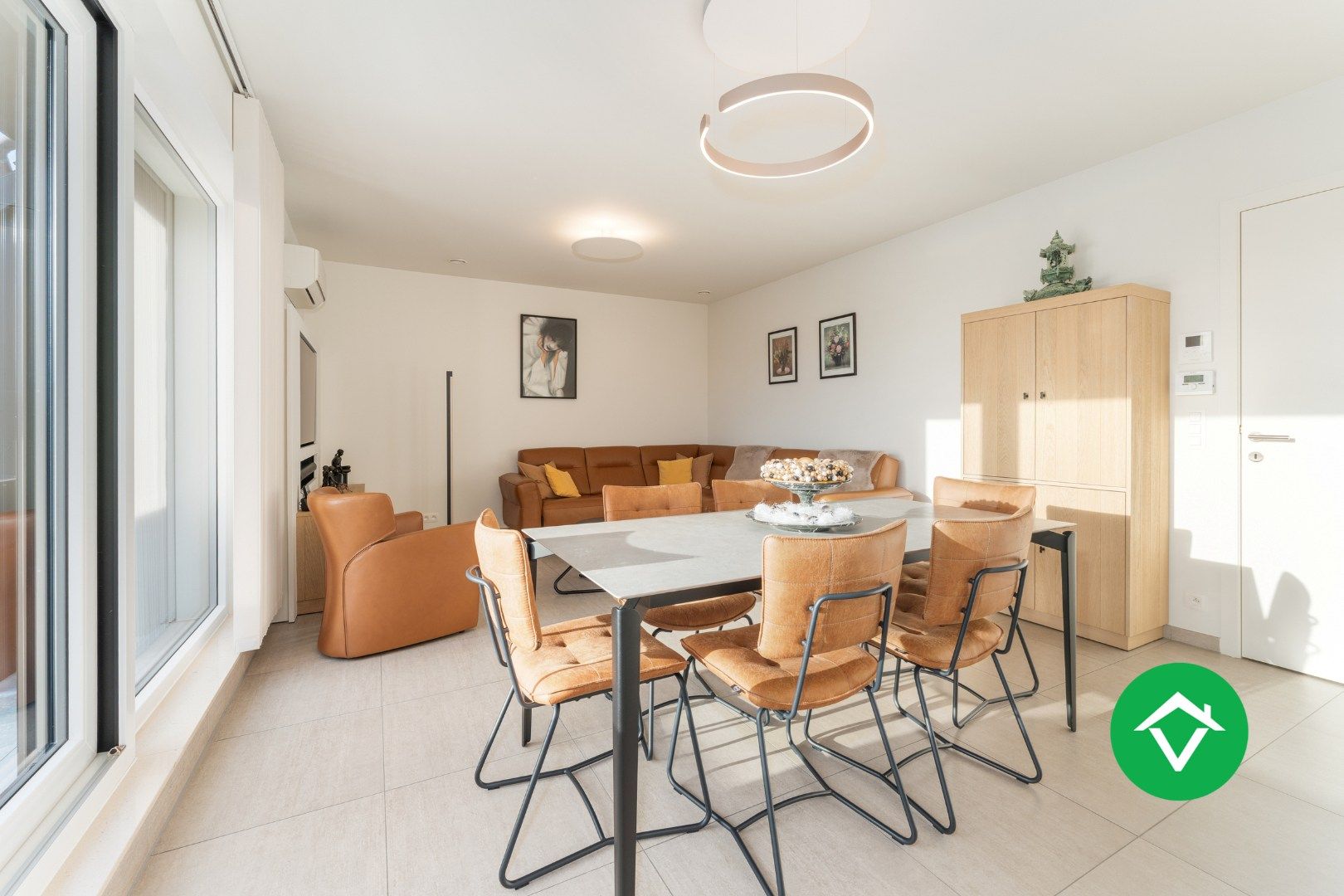 Instapklaar appartement met 2 slaapkamers en volledig ingerichte zolder te Koekelare foto 3