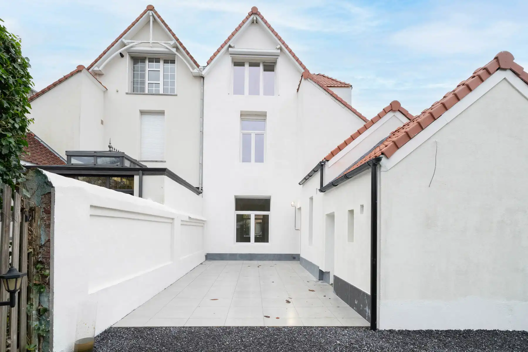 Karakteristieke HOB met 4 slpk in centrum Heist foto 27