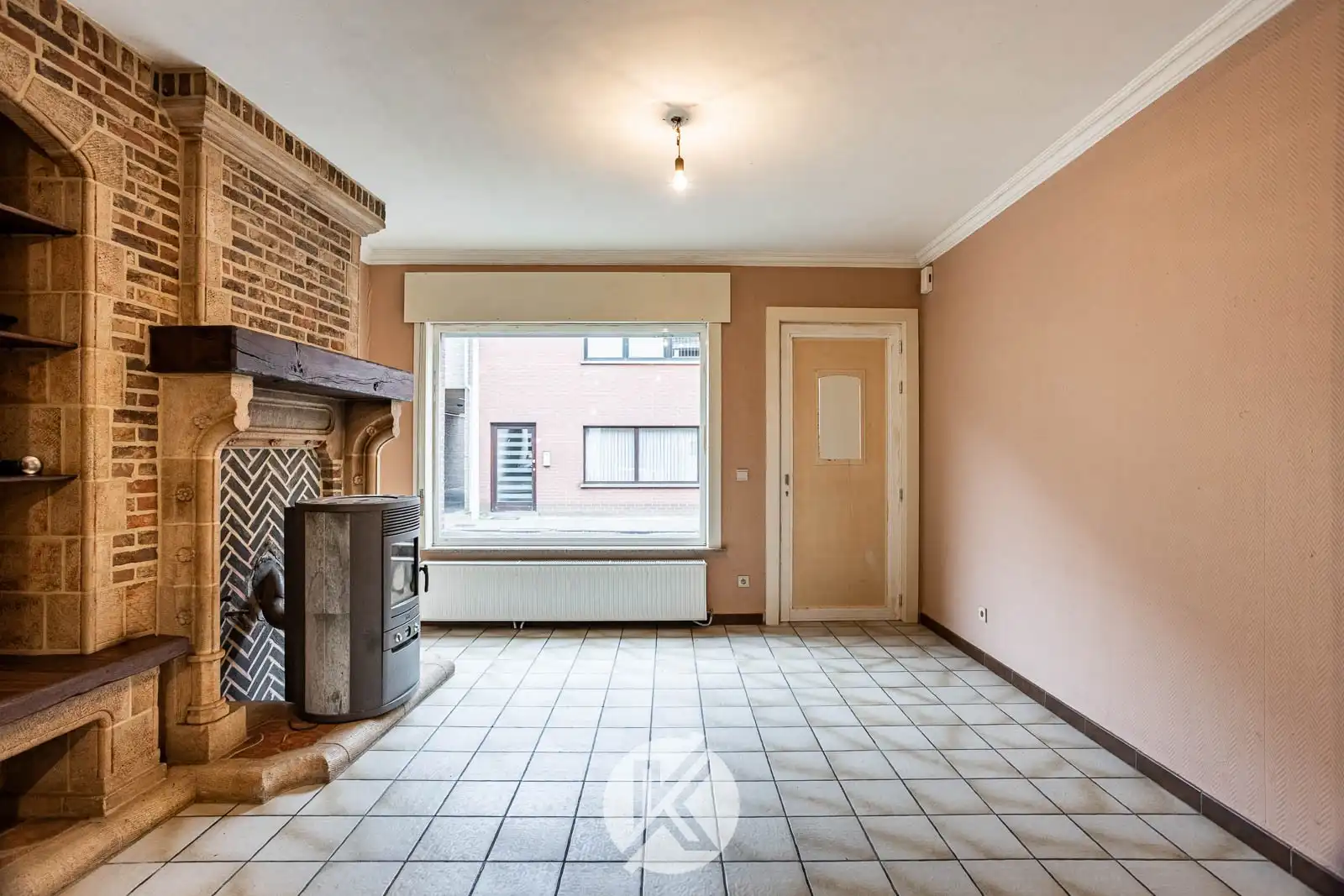 Op te knappen woning nabij centrum Herzele foto 3
