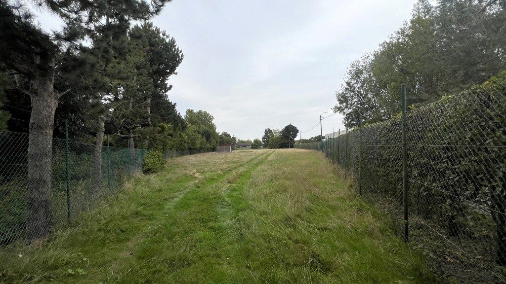 Industriegrond bestemd voor KMO te koop in Deinze foto 2