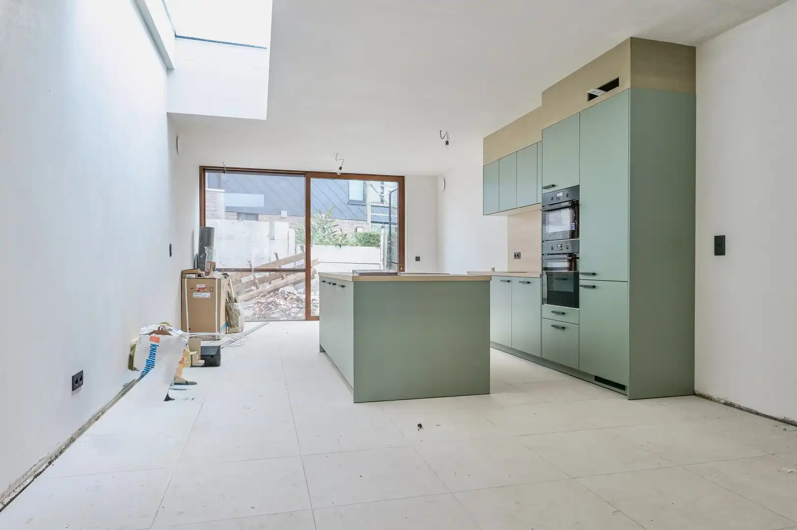 Nieuwbouwwoning met 3 slaapkamers en terras/ tuin – energiezuinig foto 2