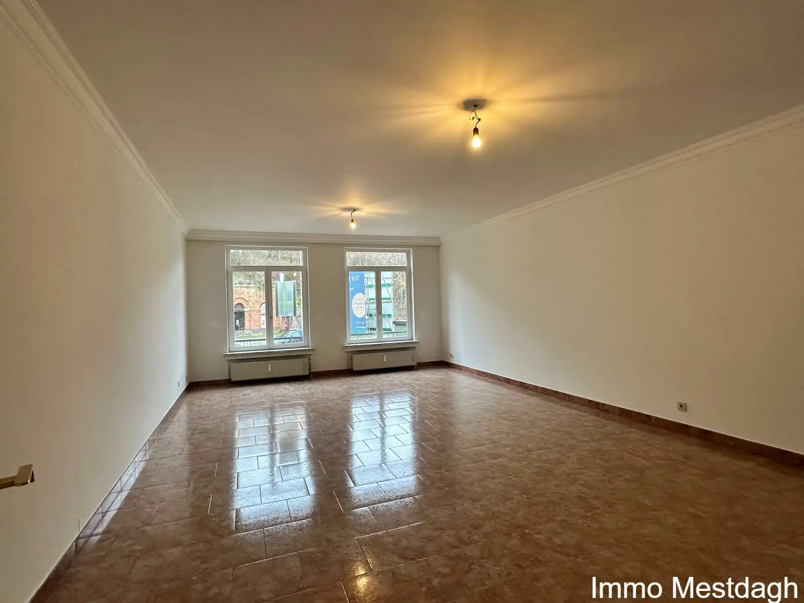 Royaal appartement met garagebox en zicht op de Schaffense Poort. foto 6