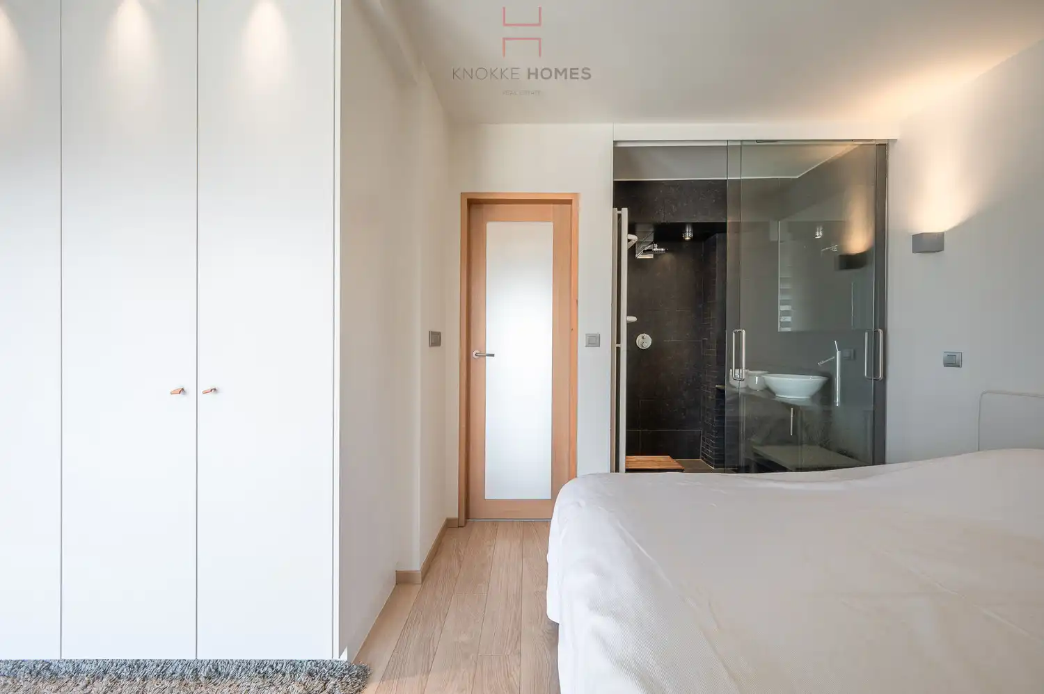 Uitzonderlijk dakappartement met panoramisch zeezicht in Duinbergen foto 16