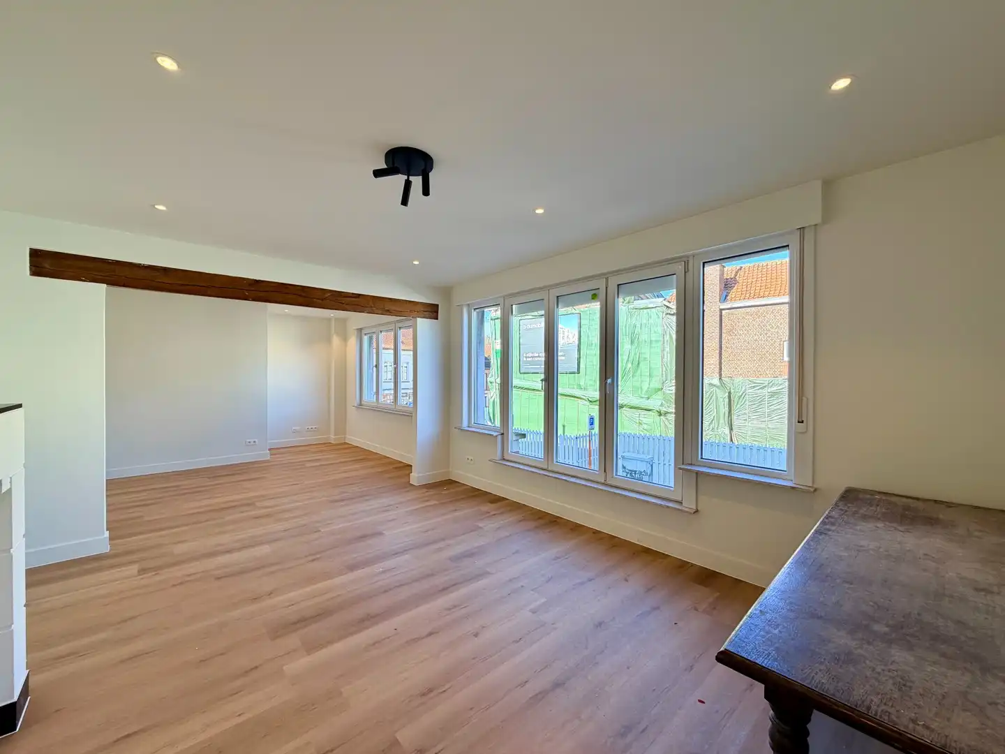 Gerenoveerd duplexappartement met 3 slaapkamers in centrum Tielt! foto 3