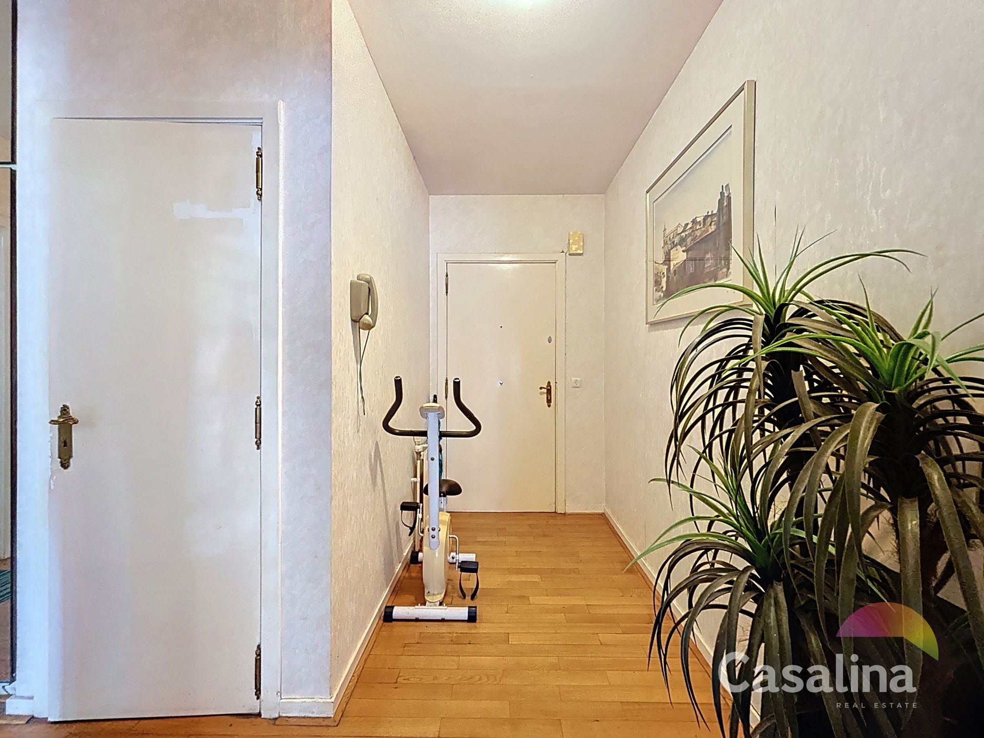 Ruim drie slaapkamer appartement met terras  foto 14