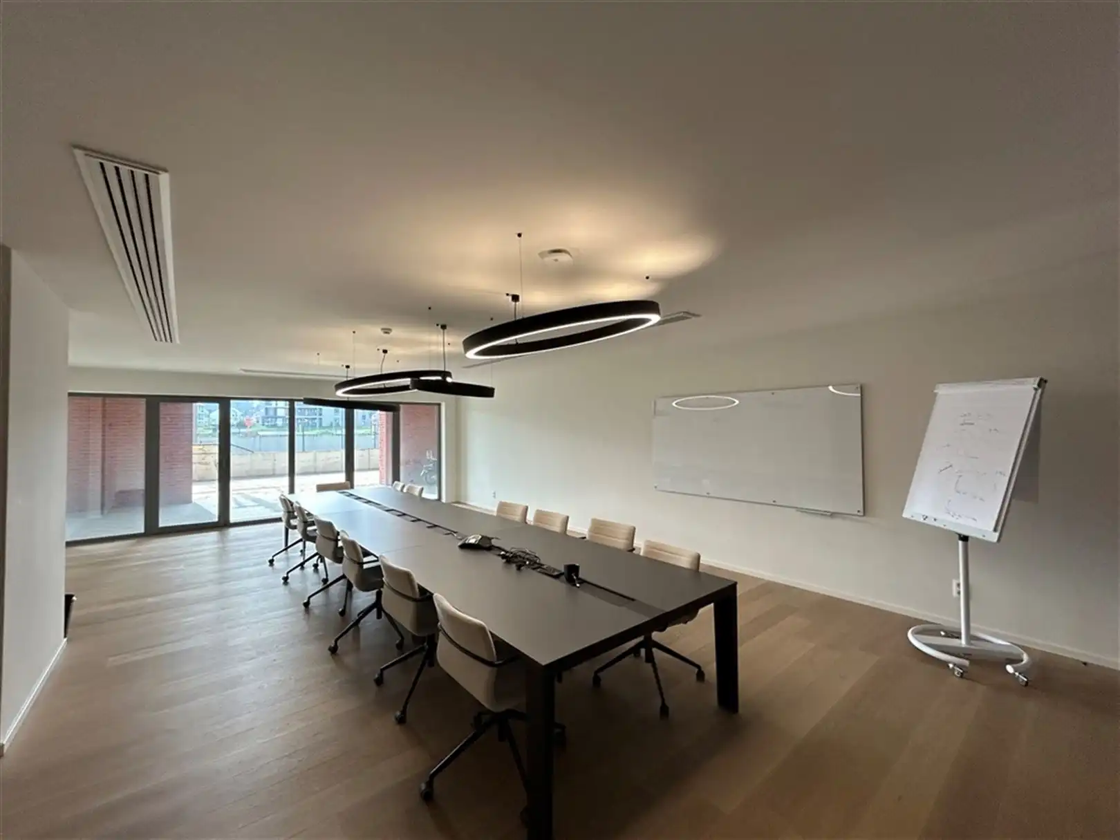 Kantoorgebouw foto 22