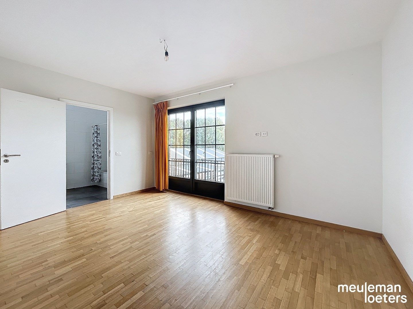 Lichtrijk appartement met ruime woonvolumes foto 11