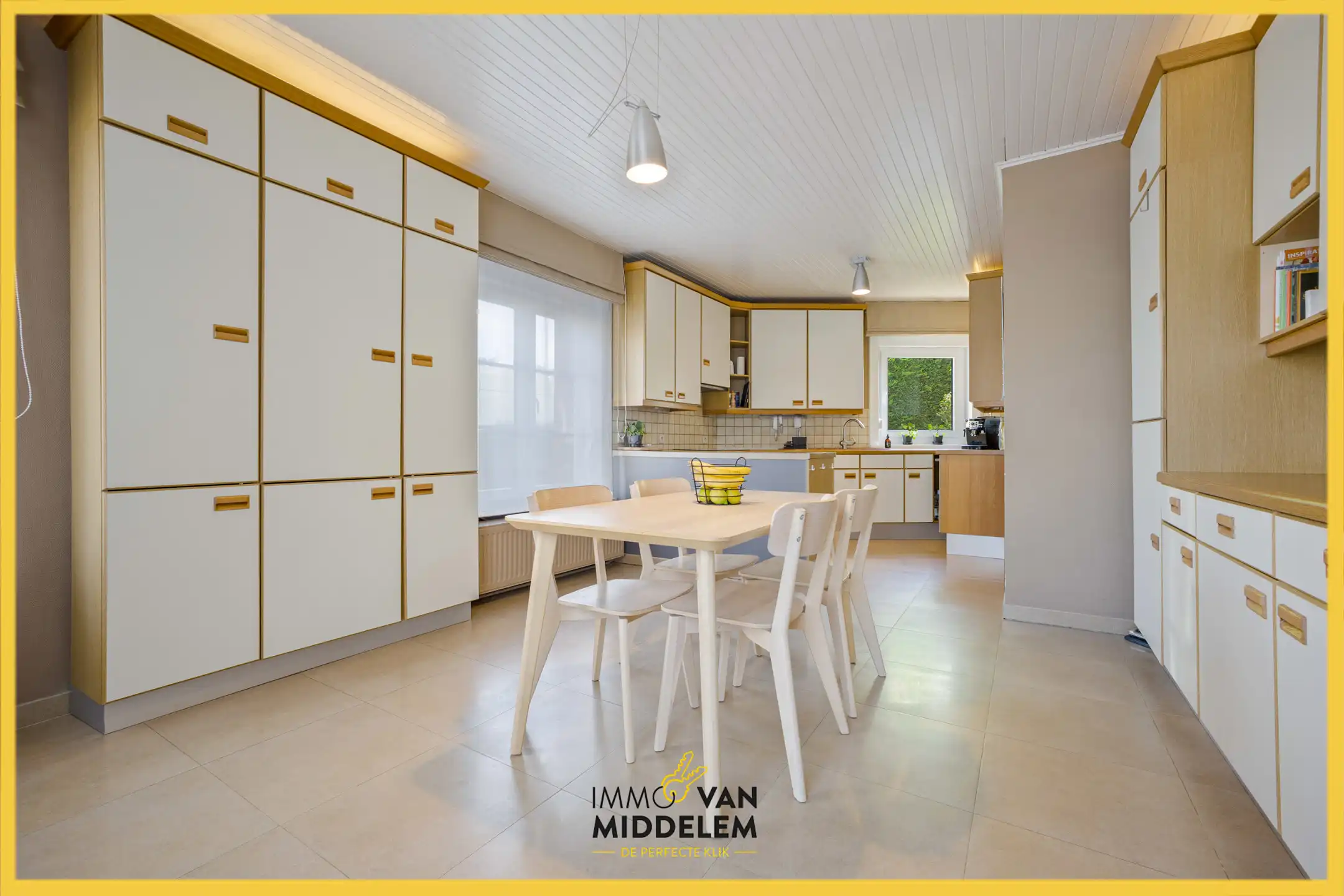 INSTAPKLARE WONING MET 4 KAMERS, TUIN EN GARAGE foto 8