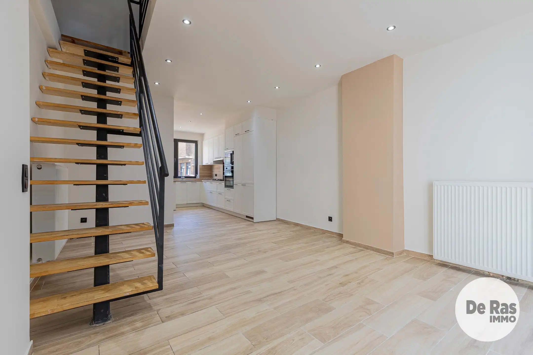 GENT - Instapklare woning met 4 slaapkamers en terras foto 2