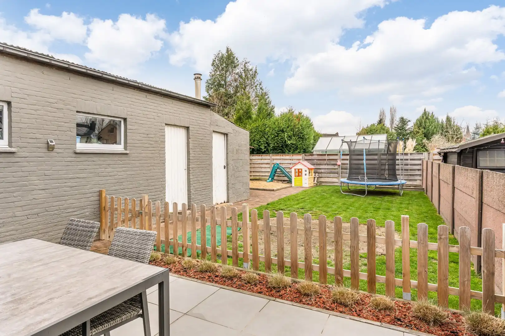 Charmante halfopen bebouwing in een rustige wijk van Halen foto 17