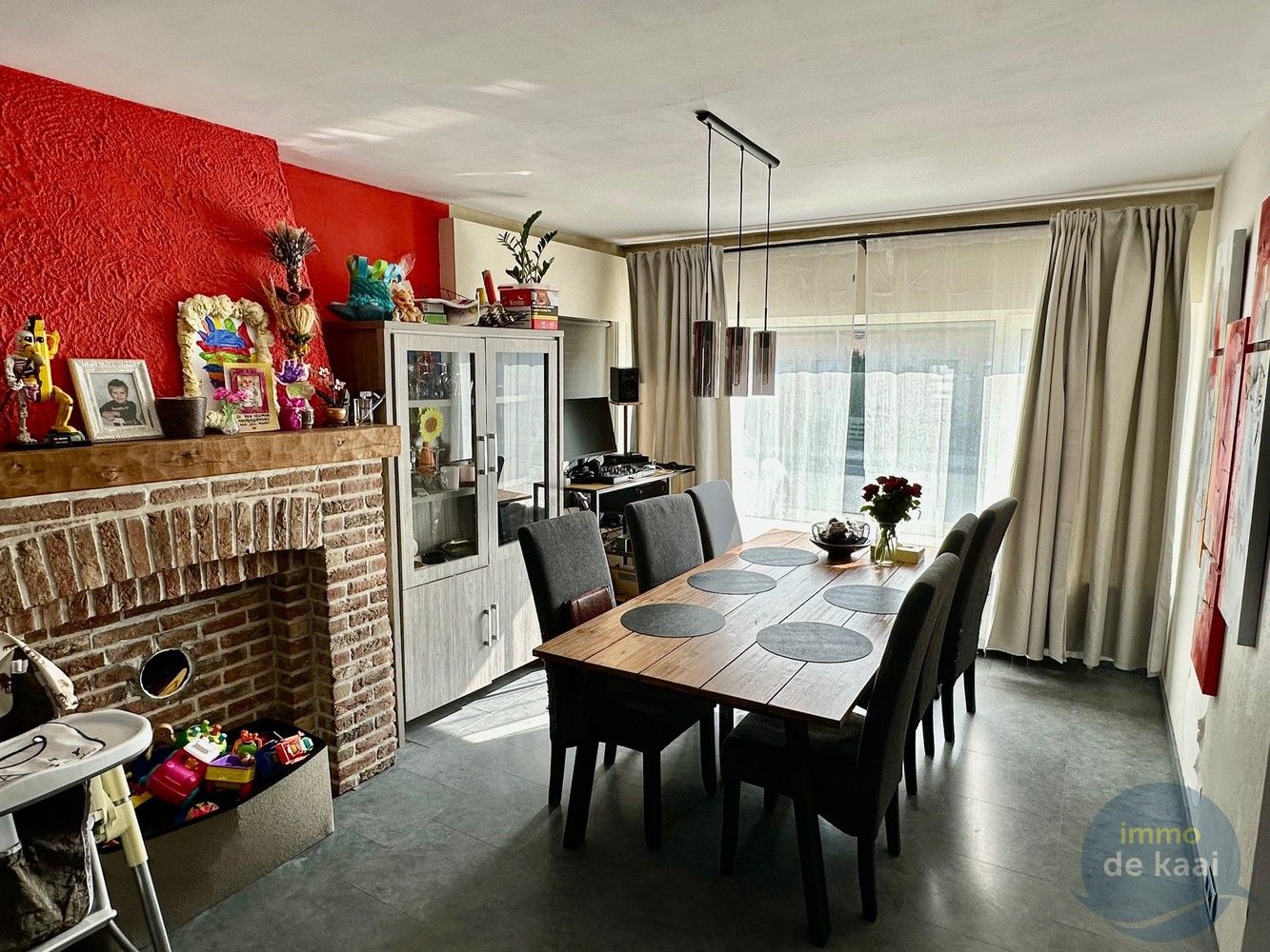 Woning met 3 slaapkamers tuin en garage op rustige ligging. foto 3