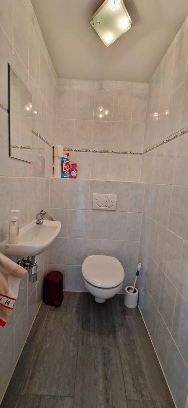 Zonnig APPARTEMENT, hob., 2de.verd., met mooie leefruimten, 2 slpkmrs, aparte kelder en ondergrondse autostaanplaats,  foto 19