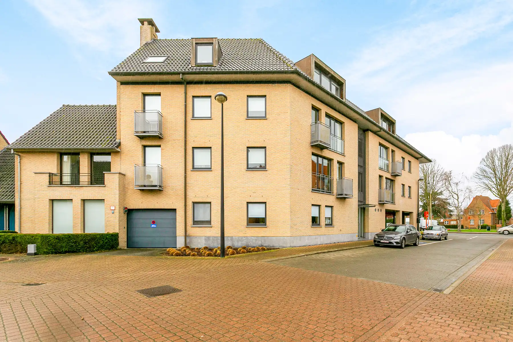 Ruim appartement te Sint-Andries foto 13