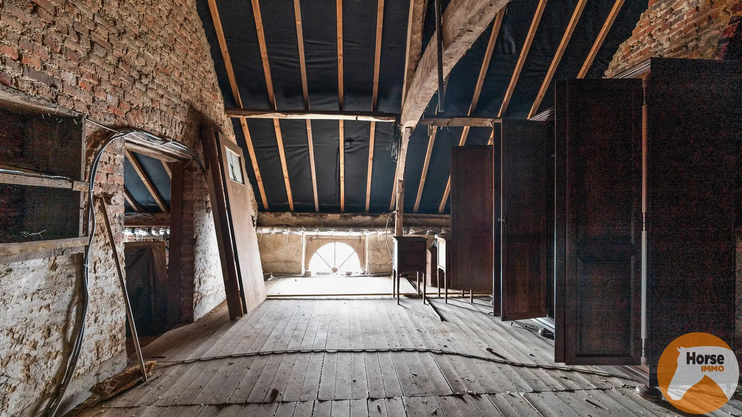 GERAARDSBERGEN - Hoeve met studio foto 33