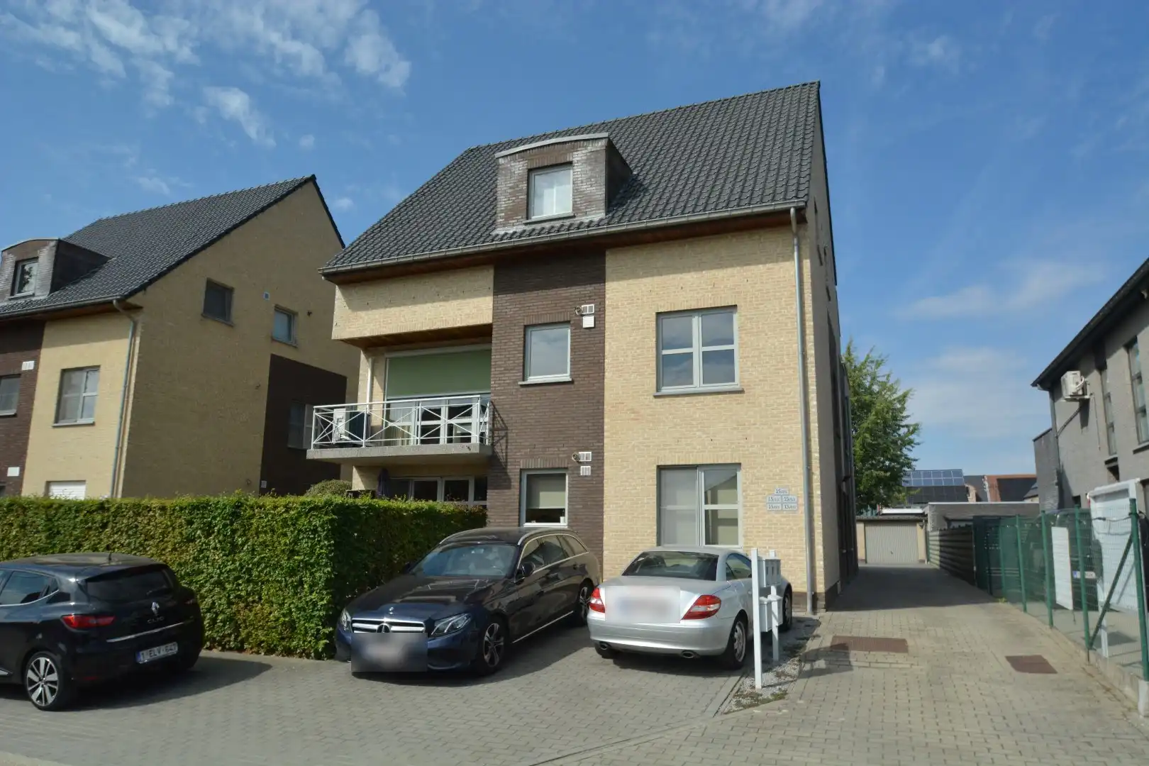 INSTAPKLAAR APP 1e vd  MET GARAGE TE HULSHOUT	 foto 20