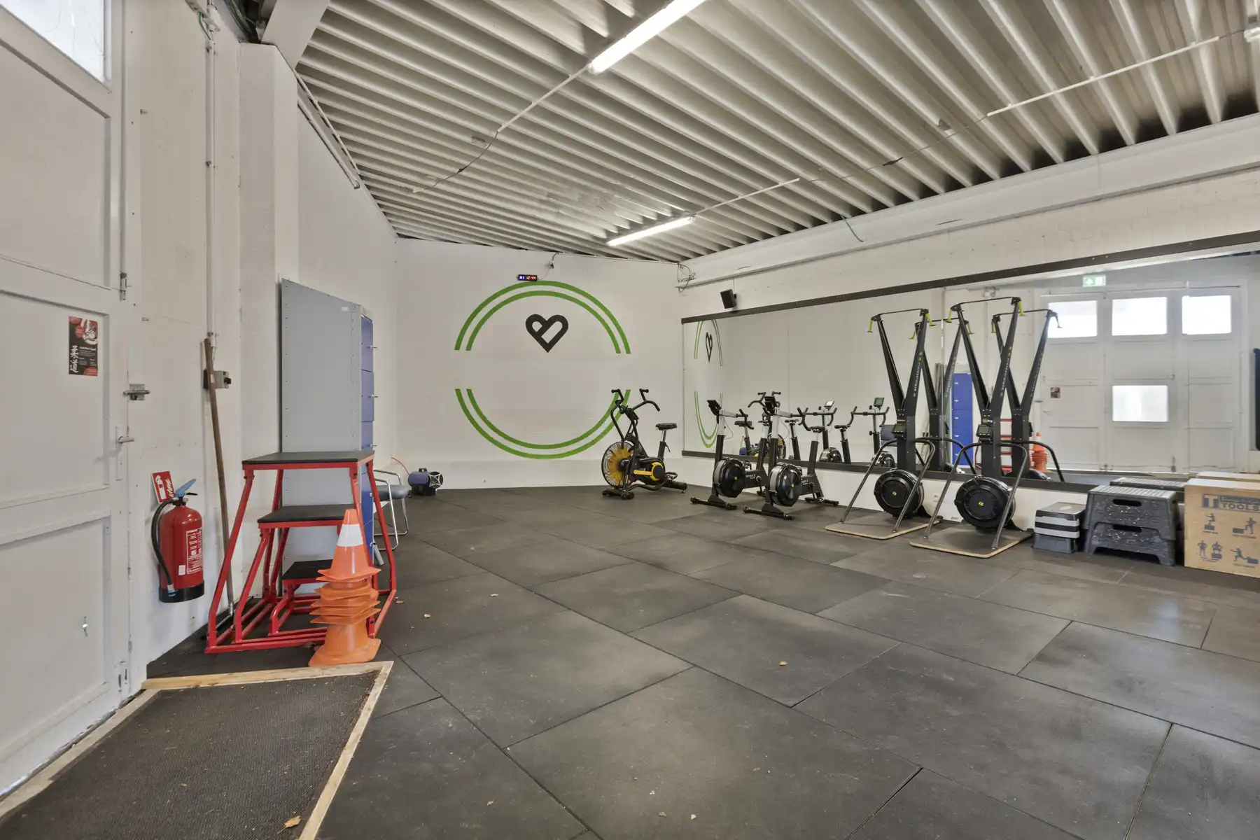 Commerciële ruimte te huur foto 9