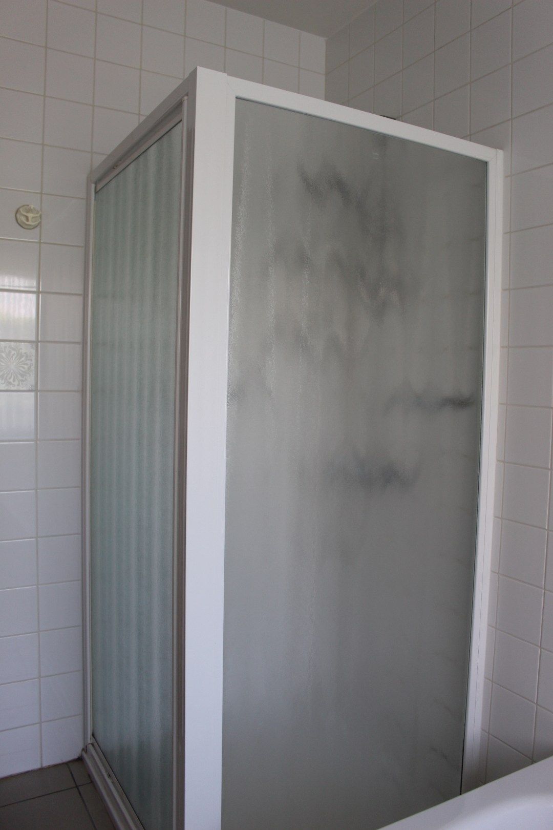 Rustig gelegen woning met grote tuin foto 18