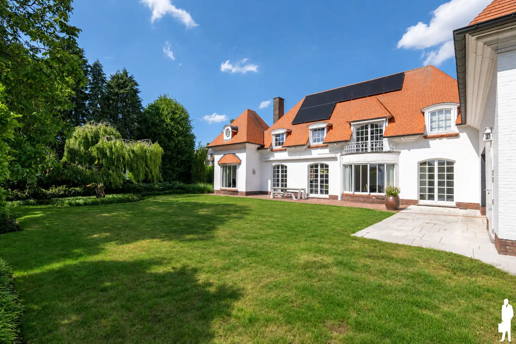 Karaktervolle woning met groene tuin op perceel van 1.405 m² foto 23