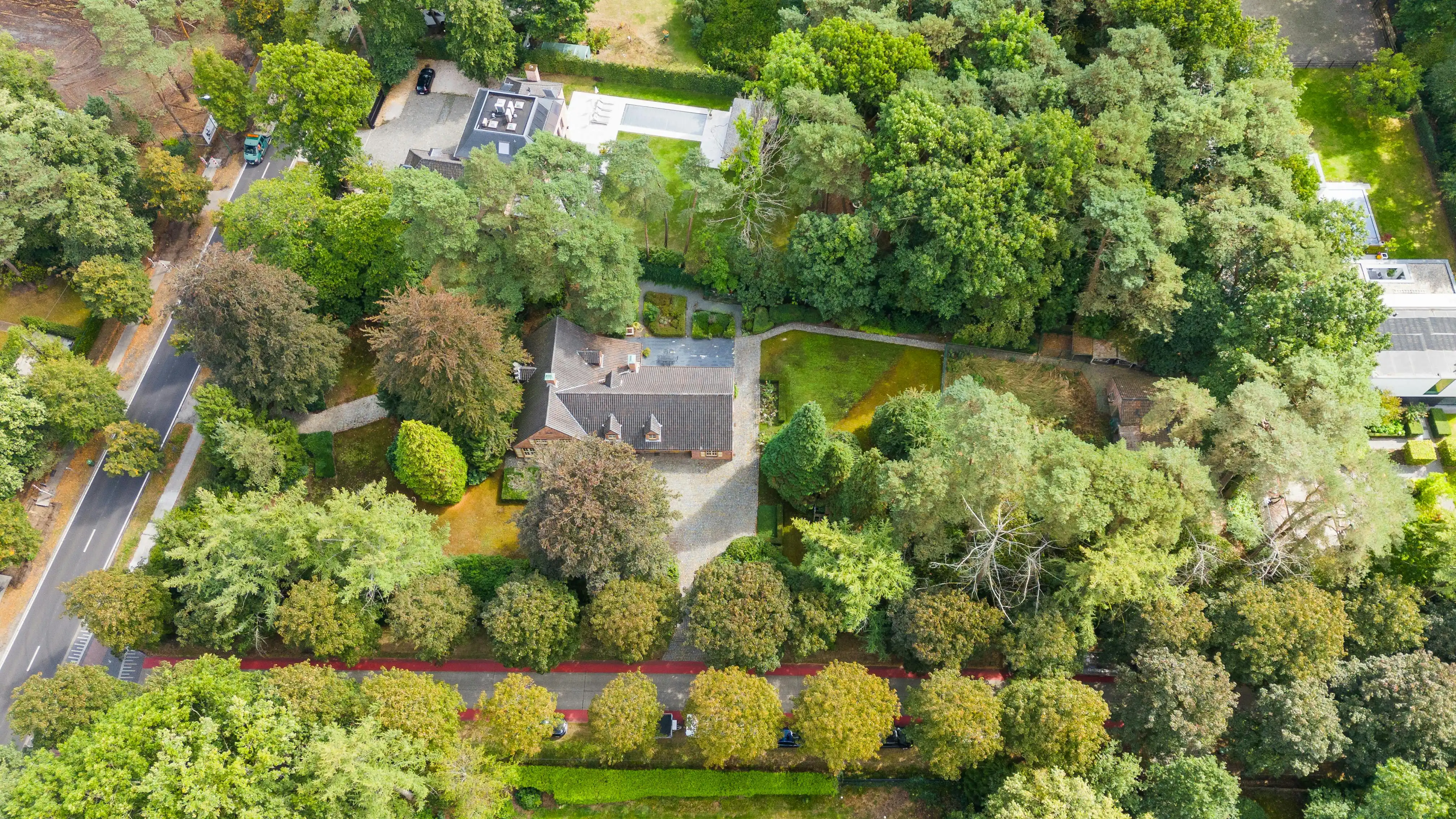 Karaktervolle villa met bijgebouw te koop in Schilde foto 29