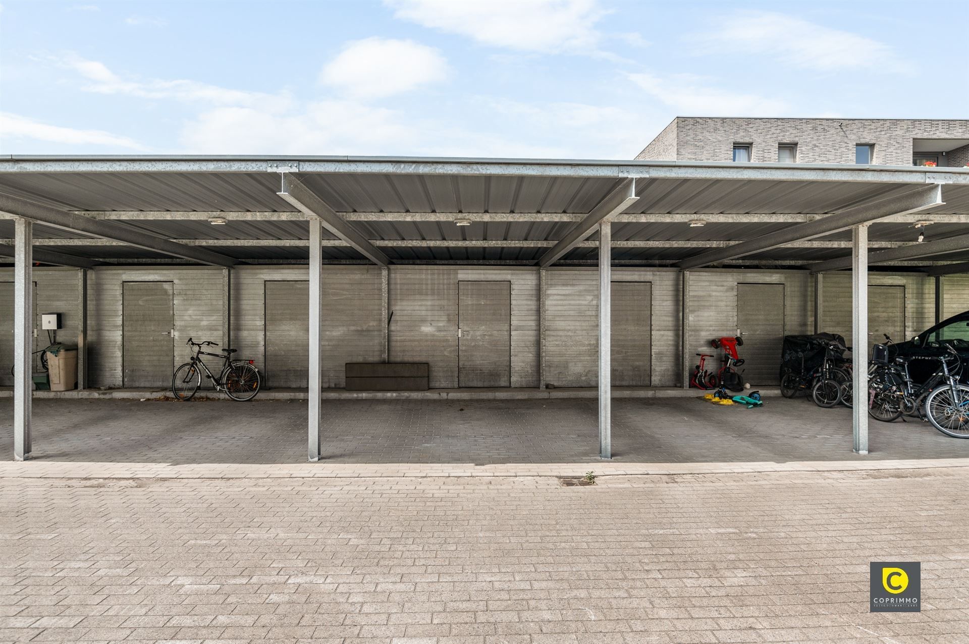 Recente instapklare woning op woonerf foto 19