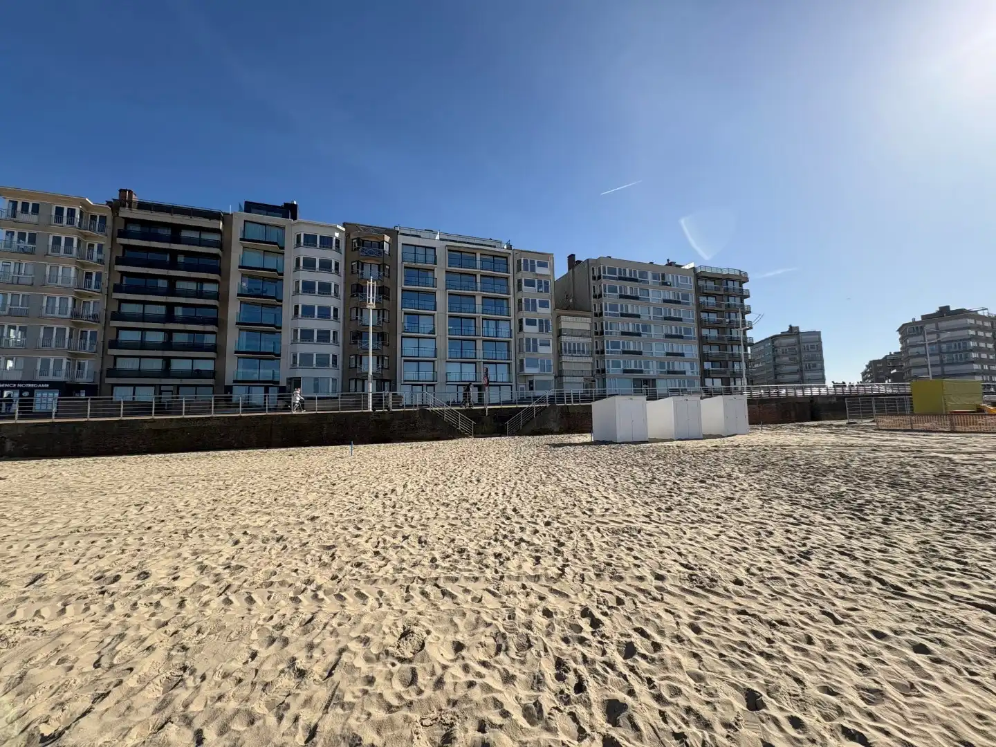  Uniek appartement te koop op de Zeedijk in Koksijde  foto 15