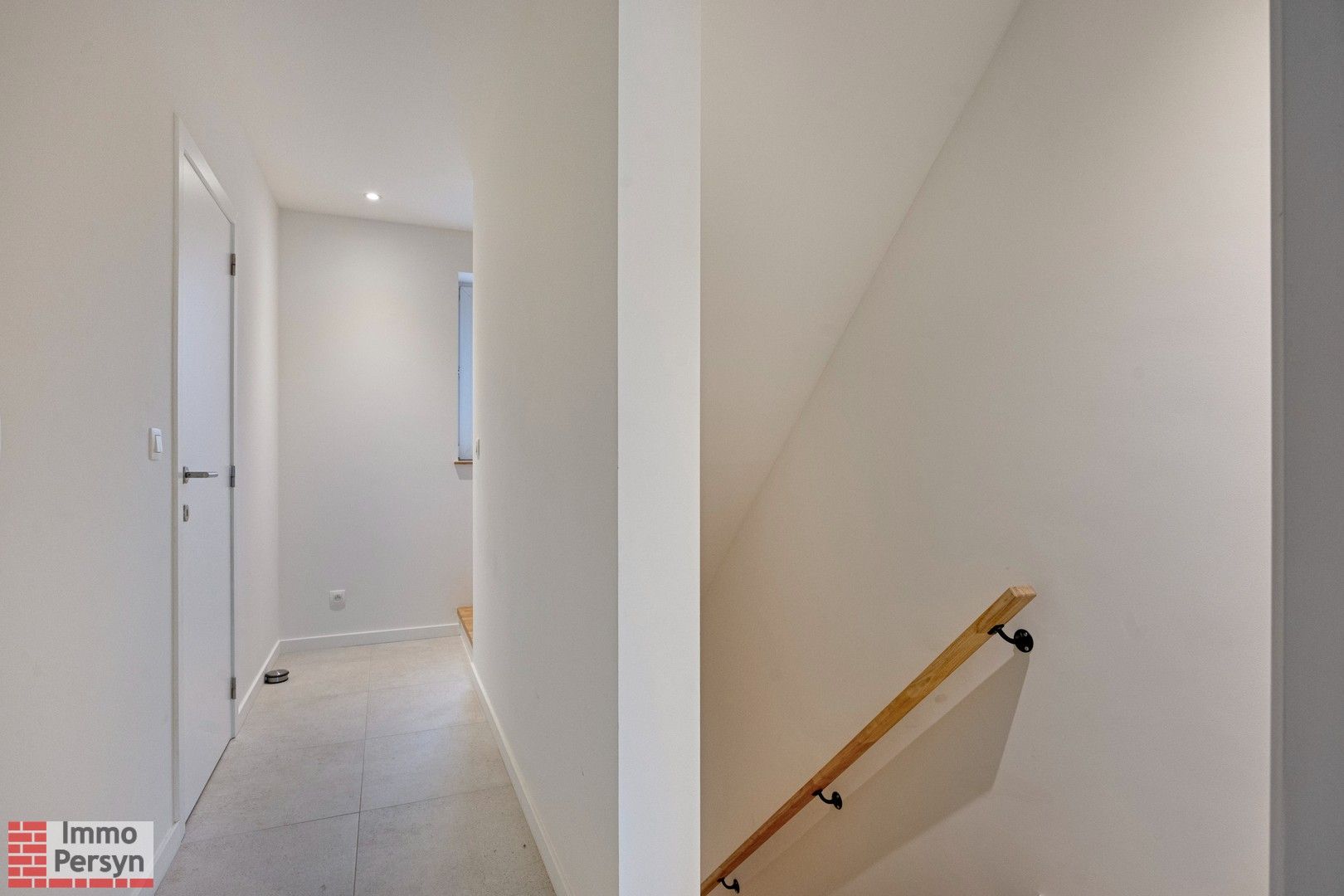 Moderne gezinswoning met 3 slaapkamers en gezellige tuin foto 9