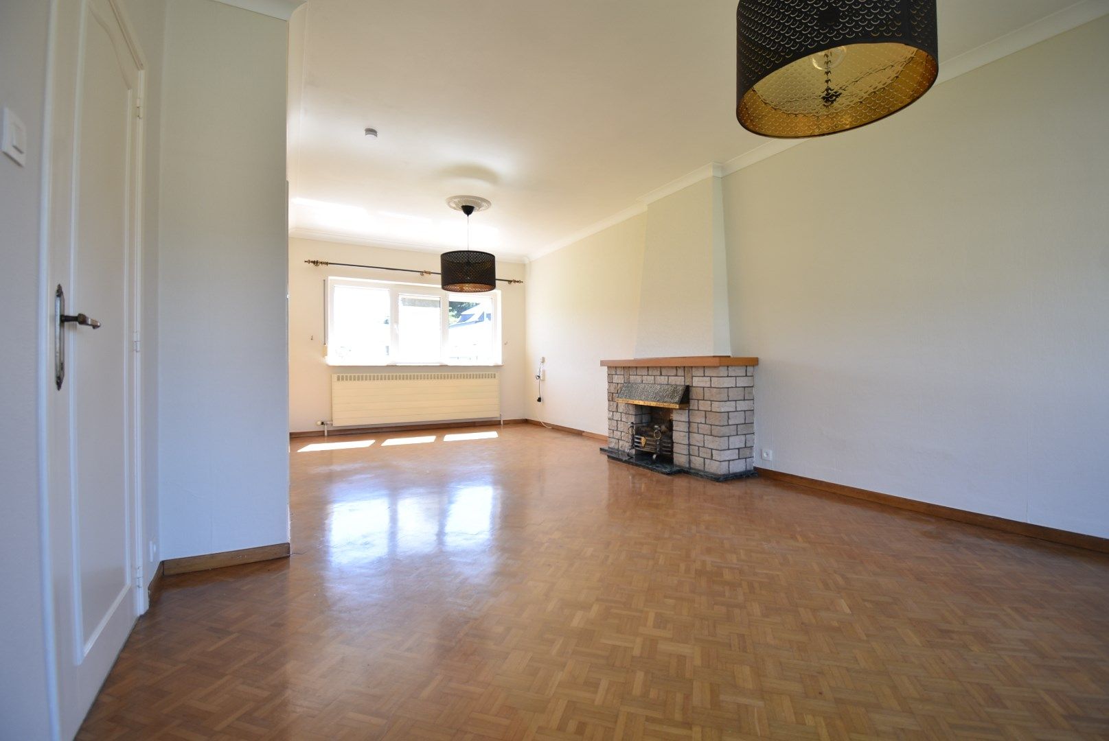** WACHTLIJST VOLZET **Verzorgde vrijstaande woning met 3 slaapkamers vlakbij centrum Hoeselt foto 8