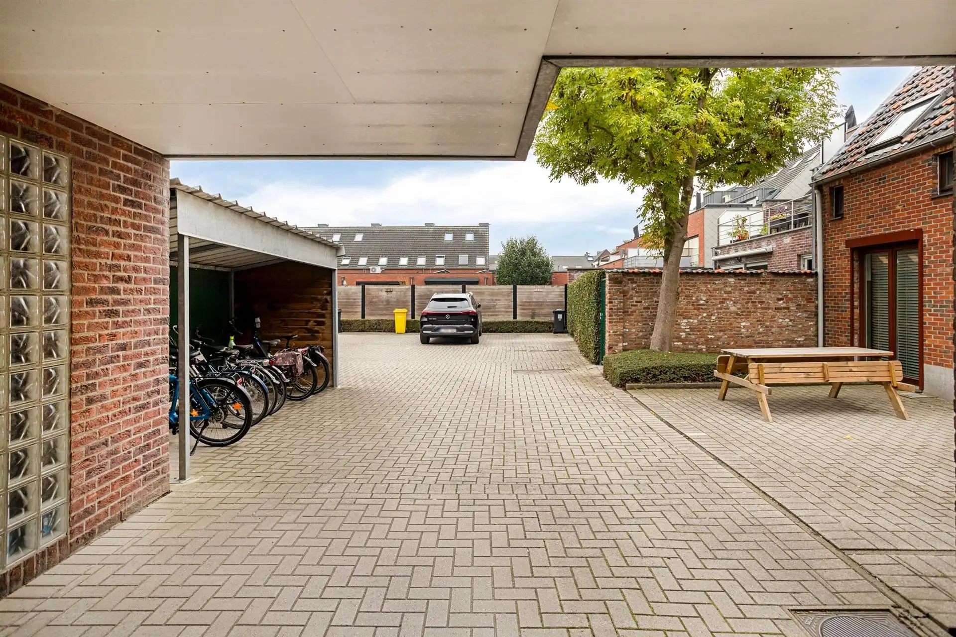 Dakappartement met schitterend terras en autostaanplaats foto 20