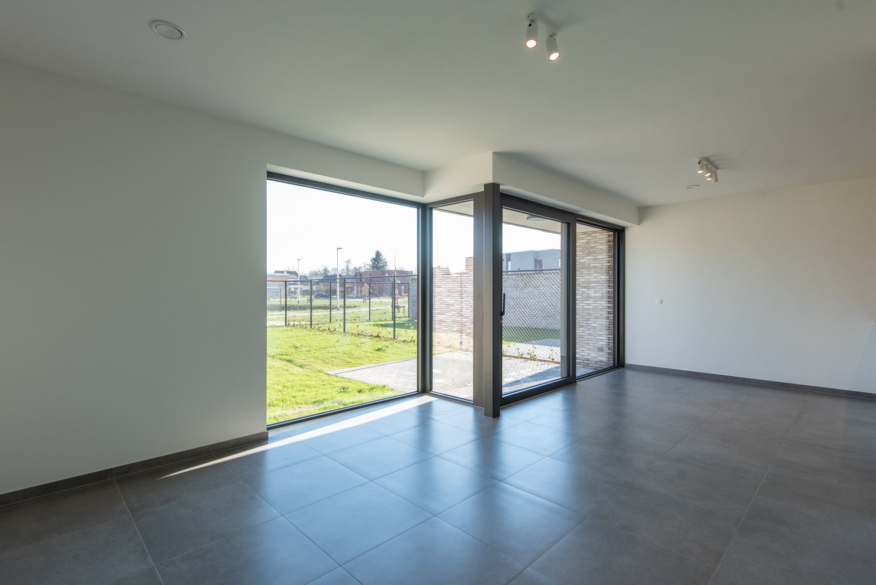 MODERNE NIEUWBOUWWONING OP TOPLOCATIE IN KORTESSEM foto 34