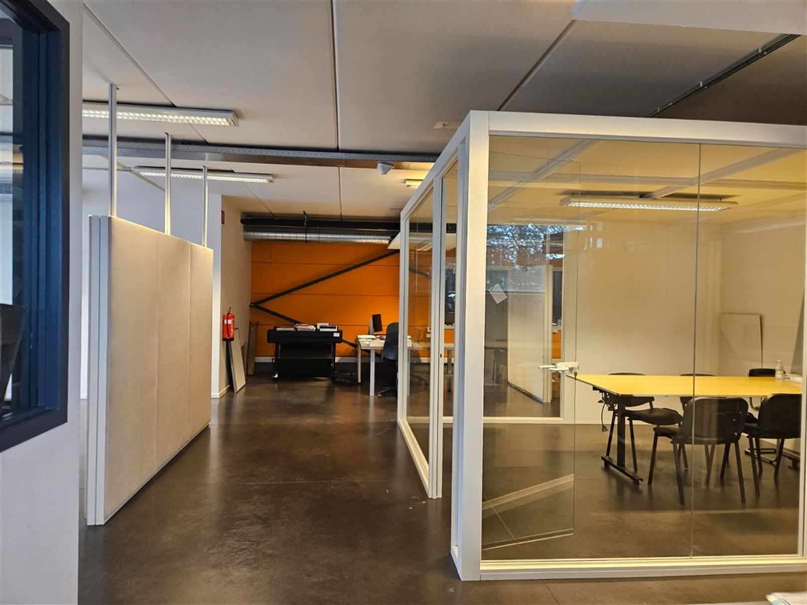High-end bedrijfspand op toplocatie foto 16