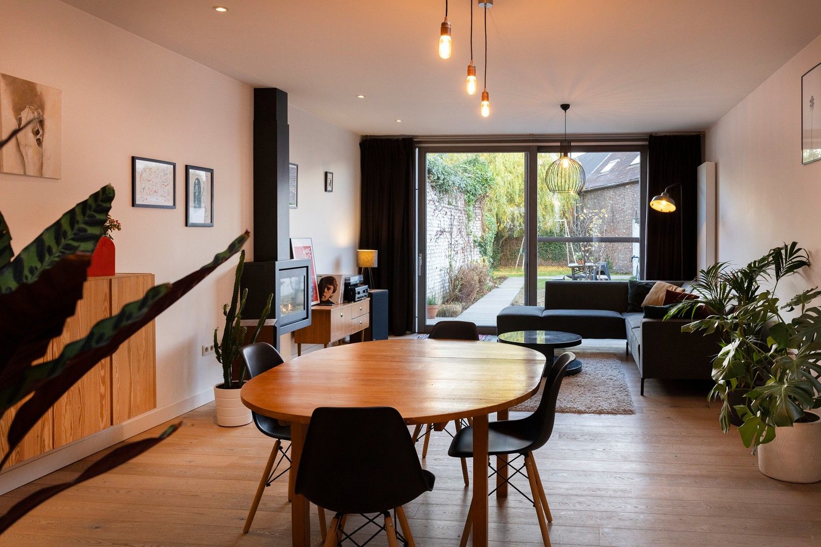 Karaktervolle woning met 4 slaapkamers en tuin. foto 5