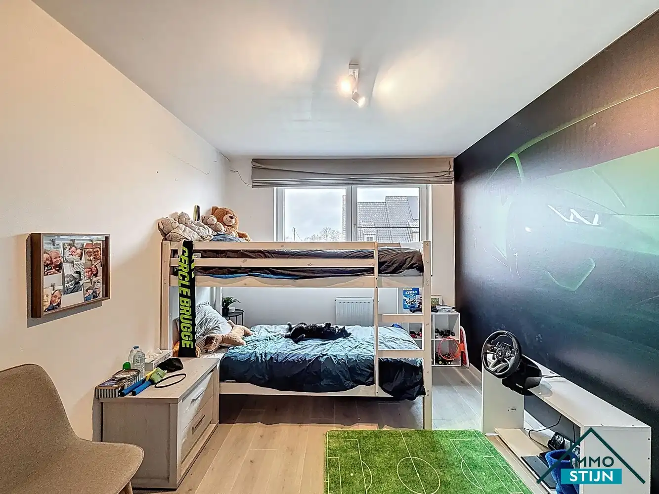 Landelijk gelegen woning met vijf slaapkamers foto 12